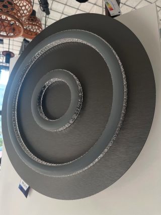 Elampysk #starluxsvietidla #nasklade #led #dialkoveovladanie #moderne #svietidladunajskastreda #tesimesenavas